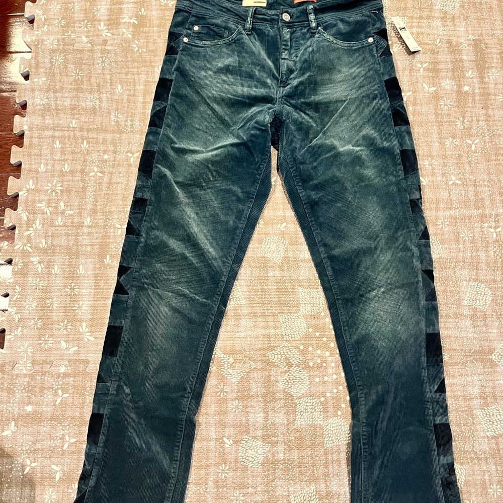 Pilcro slim boyfriend crop corduroy pant